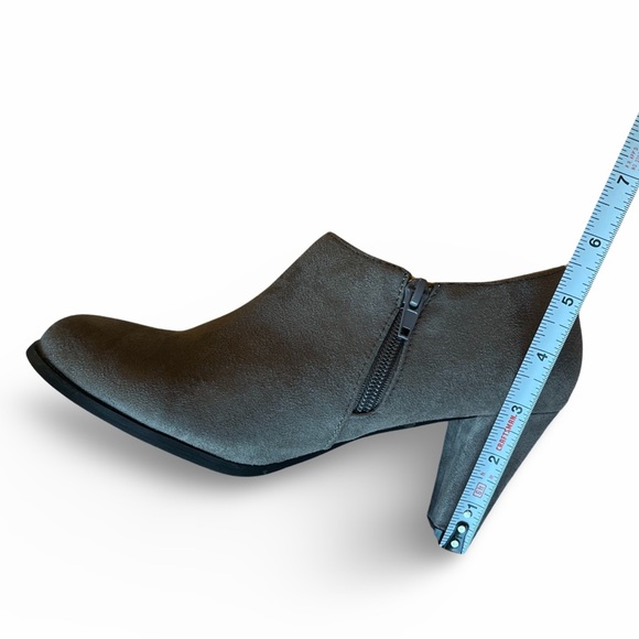 Journey heeled ankle boots - Picture 6 of 8